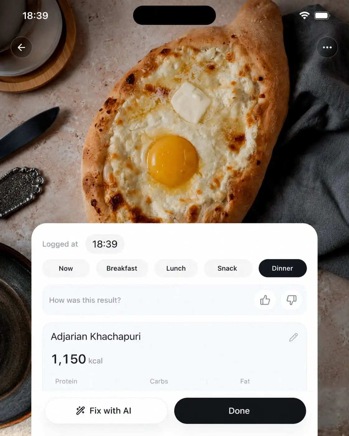 Fitroom showing the calories and nutrition inside a scanned meal